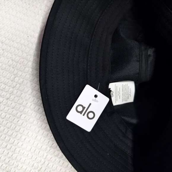 🧸ALO Yoga Luxe Bucket hat | Minimalist logo embroidery - Picture 3 of 3